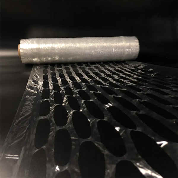 Agrícola usando filme extensível porferado