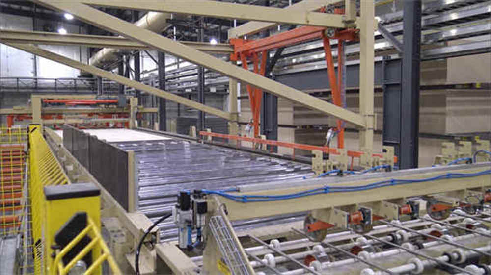 Sistema de classificação e transmissão automática inteligente para a placa feita pelo homem