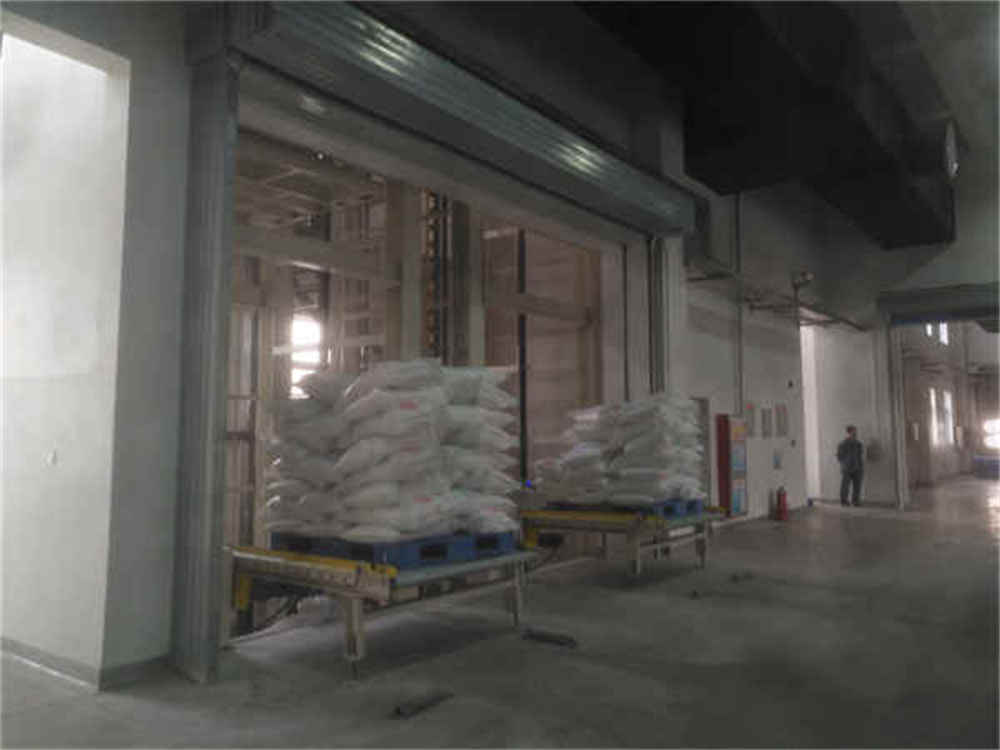 Transportador de elevação vertical de carga pesada não tripulado totalmente automático