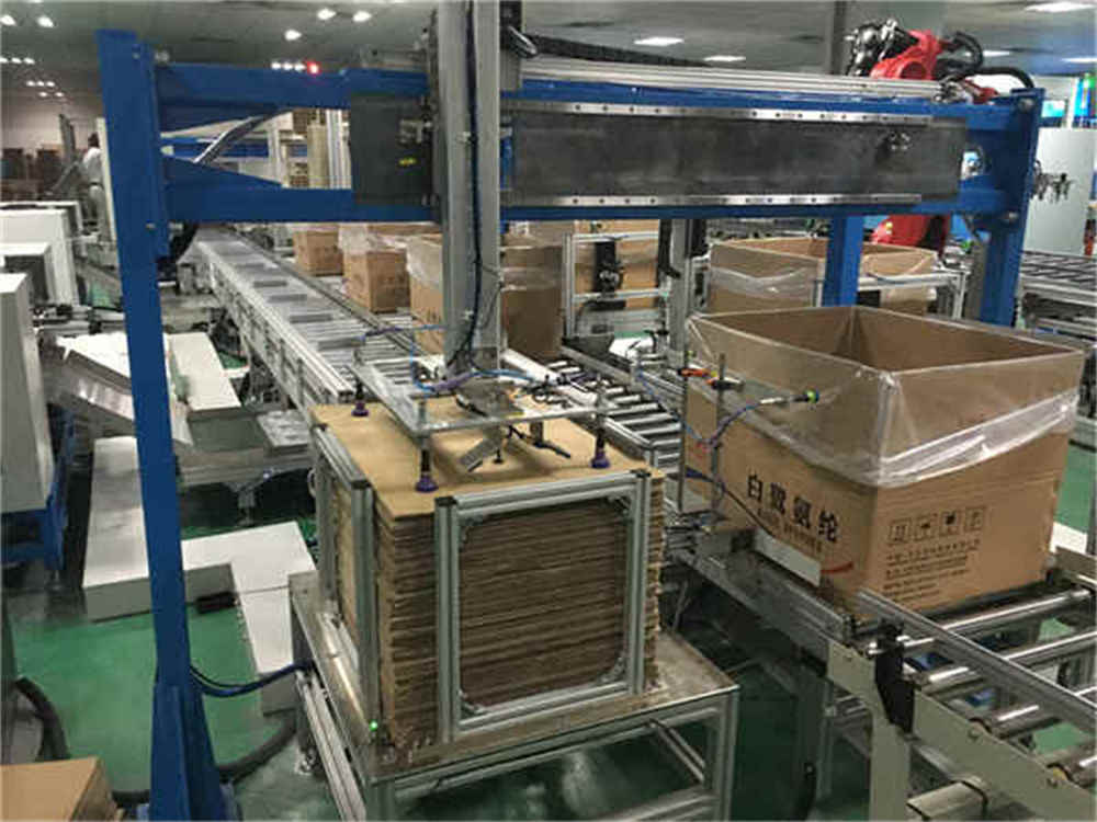 Manipulador de Coordenada Retangular de Adição Automática de Telhado