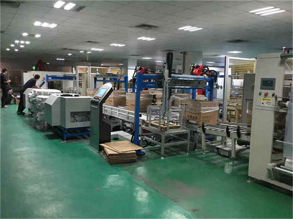 Manipulador de Coordenada Retangular de Adição Automática de Telhado