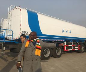 Cliente do Zimbábue