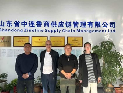 Máquina de embalagem de janelas e portas não normalizadas