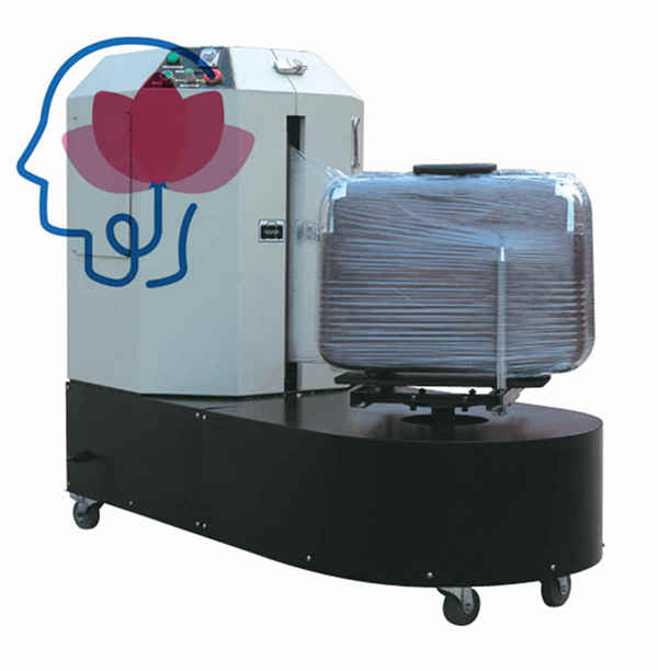 Aeroporto usando máquinas de embalagem de bagagem Airport Using Luggage Wrapping Machines