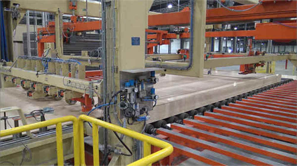 Sistema de classificação e transmissão automática inteligente para a placa feita pelo homem Sistema de classificação e transmissão automática inteligente para a placa feita pelo homem