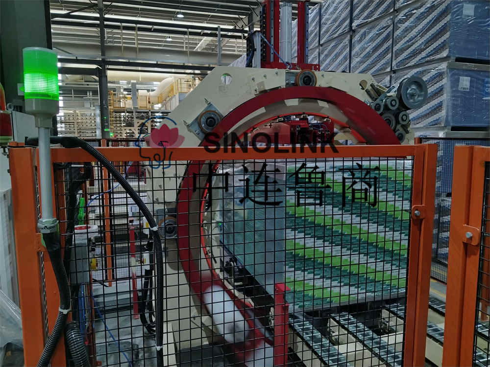 Máquina de embalagem pré-estrech de seis lados automática para materiais de construção de placas