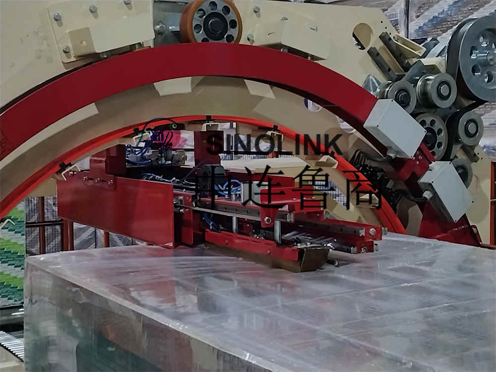 Máquina de embalagem pré-estrech de seis lados automática para materiais de construção de placas